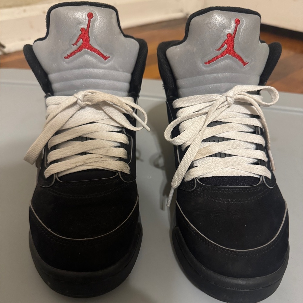Air Jordan 5 Retro OG “Black Metallic Reimagined”
